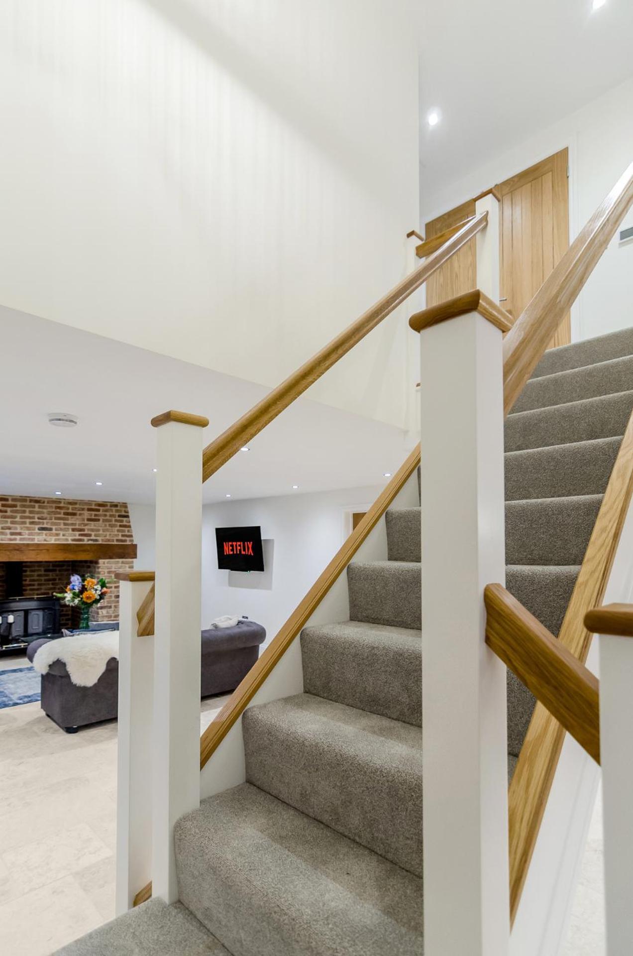 Spacious 6-Bed Home, Near The Norfolk Broads Clippesby Extérieur photo